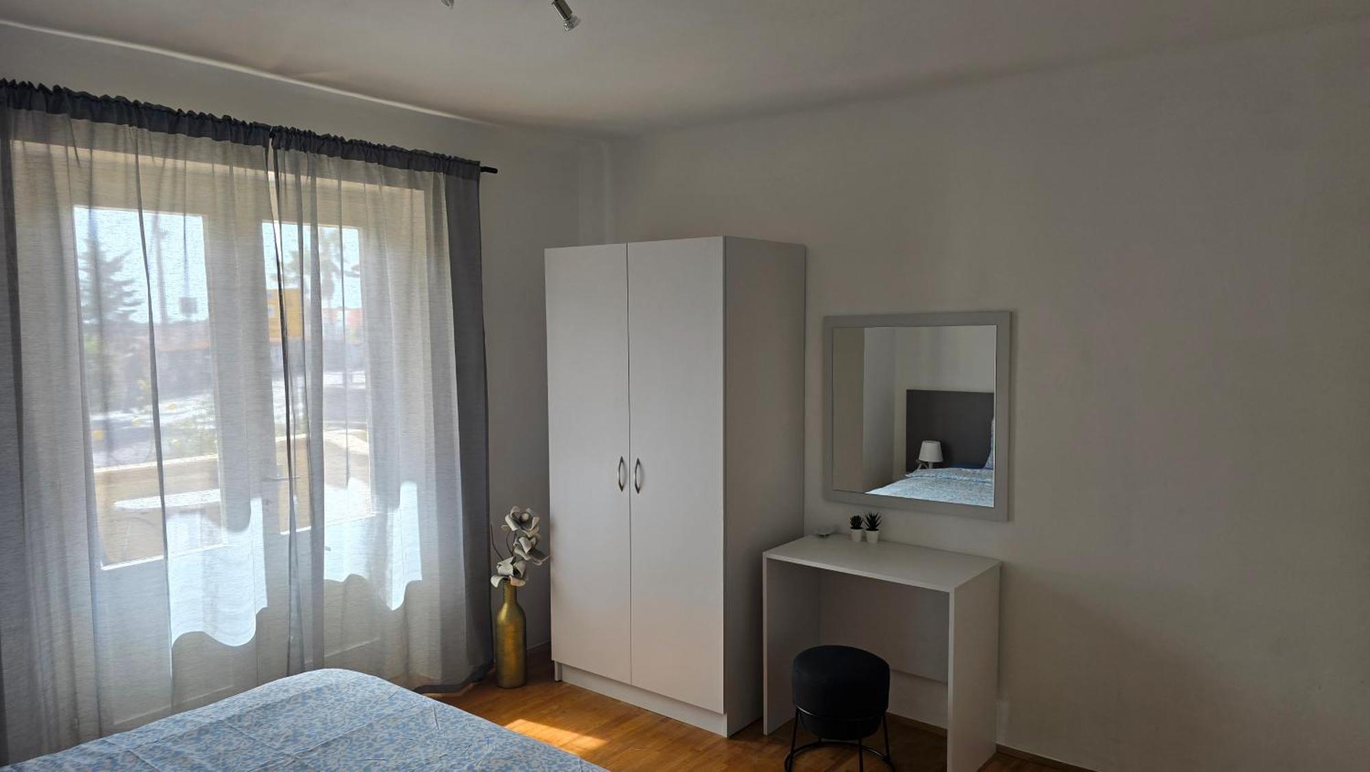 Room Ribica Banjol Rum bild